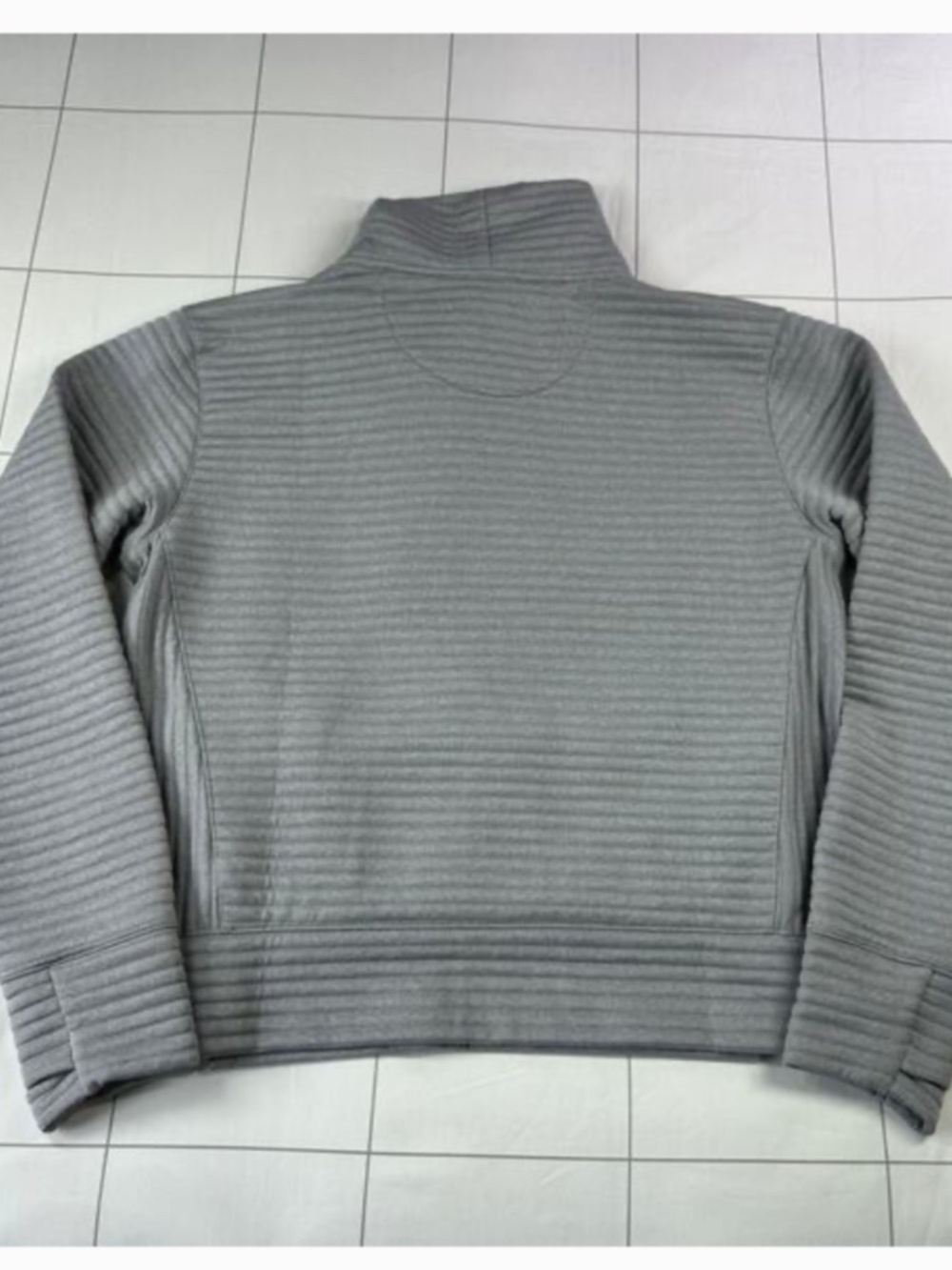 LL BEAN pullover sweatshirt size small - Picture 3 of 3